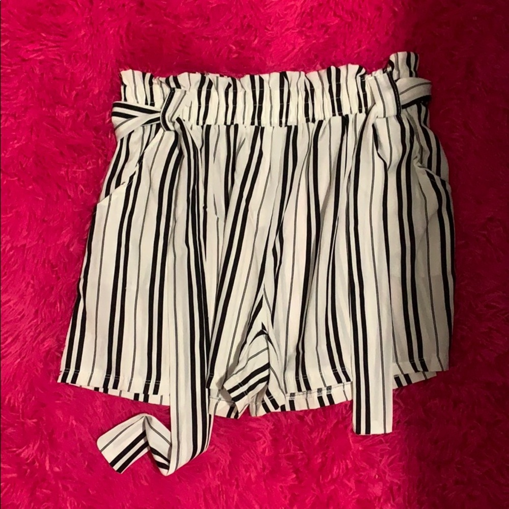 Summer shorts really cute to have a walk outside